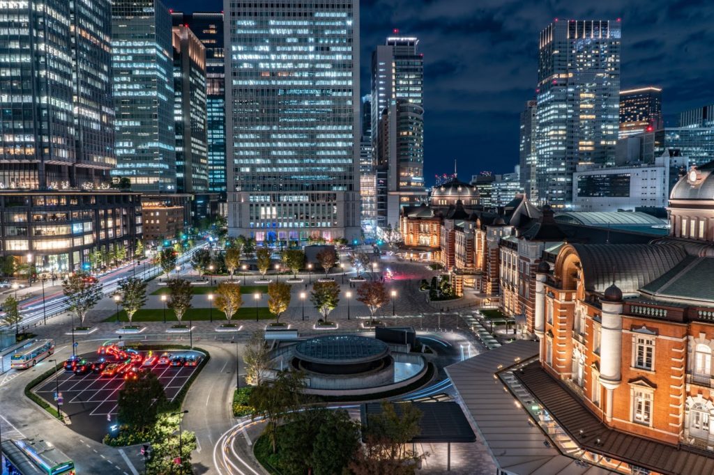 東京駅,夜景,イルミネーション,ノイズ,ISO