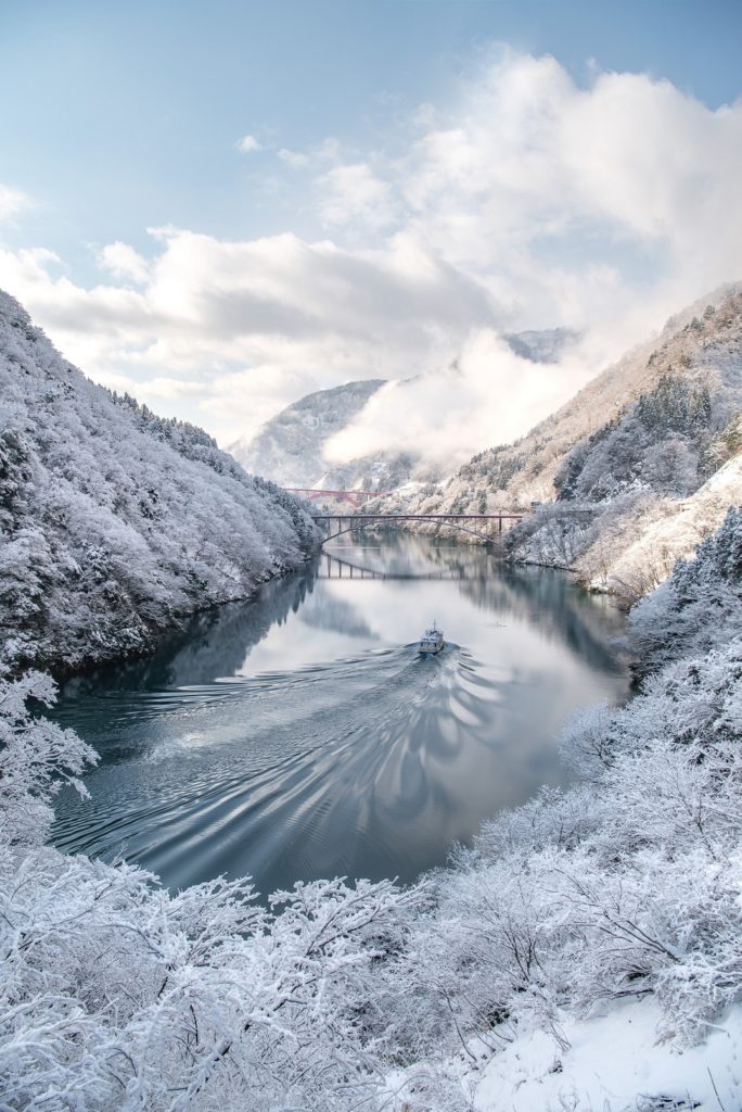 庄川峡,船,雪,冬